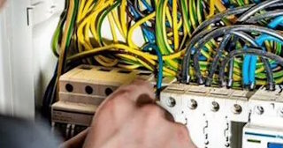 Электрика в частном доме под ключ в Кузнецке - стоимость услуг от 1543 руб.